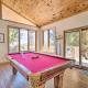 Smoky Mountain Escape with Large Deck and Game Room!, Waynesville (fotografie 6)