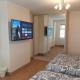 London Luxury 3 Bedroom Flat 1min walk from Underground, with FREE PARKING Sleeps x10, Londres - Photo 4