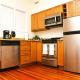 Stylish Apartment in Malden. 20 min from Boston, Malden