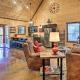 The Breeze - Broken Bow Cabin with Hot Tub and Deck! - Foto 4