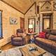 The Breeze - Broken Bow Cabin with Hot Tub and Deck! - Foto 5