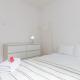 Rondo ONZ Sunny Apartment by BookingHost, Varsavia - Foto 10
