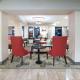 Ramada by Wyndham Burbank Airport, Burbank (fotografie 3)