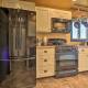 Updated Townhouse with Pergola, Walk to Downtown!, Choteau (Foto 10)