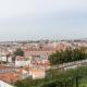 Stroll to Coffee Shops Near a Renovated Hillside Apartment in Graça, Lisbonne - Photo 8