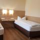 Hotel-Restaurant Stern, Geiselwind - Photo 9