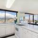 2 Bedroom Penthouse w/Ocean Views, Honolulu (photo 6)