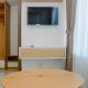 Simple Studio Apartment at Grand Kamala Lagoon By Travelio Bekasi - Foto 6