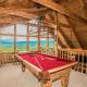 Mountain Sights-n-City Lights, Hot Tub, Spectacular Mtn Views, Pool Table!!!