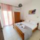 COZY & COOL Apartment N1 30m from sea Nea Kalikratia - Foto 2