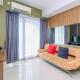 Comfy and Minimalist 1BR Apartment at Atria Residence By Travelio, Tangerang - Fotografie 7
