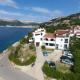 Dolores D&D, Baska, Baška