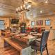 Luxe Cabin with Hot Tub, Theater, Pool Table, Arcade Pigeon Forge - Fotografie 7