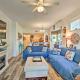Fishermans Paradise with Pool on Suwannee River, Suwannee