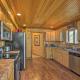 Lodge on 240 Acres with Deck, Grill and Fire Pit!, Snyder (foto 6)