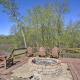 Lodge on 240 Acres with Deck, Grill and Fire Pit!, Snyder (foto 2)