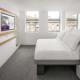 YOTEL Edinburgh - Photo 7