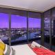 African Escape on Level 38 - Balcony with Views Brisbane - Zdjęcie 1
