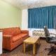 Econo Lodge Inn & Suites Pekin - Peoria Area, Pekin (photo 7)