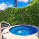 Casa Luna 4 - Gated Seaside Village with Shared Pool, Jacquzi, & Beach Cove George Town - Foto 5