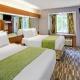 Microtel Inn & Suites by Wyndham Cherokee - Foto 8