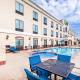 Holiday Inn Express Hotel & Suites Floresville by IHG