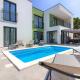 Modern Villa Flavia in Medulin near the beach