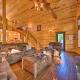 Creekside Broken Bow Cabin w/ Hot Tub & Fire Pit!, Stephens Gap (foto 5)