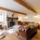 Cottage on the Green with Log Burner - Dog Friendly Austwick - Фото 1
