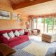 Spacious Garden Lodge at The Chestnuts, Norfolk Norwich - Photo 8