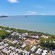 Tropical Unit with Private Fenced Garden Close to The Beach 4 Palm Cove - Zdjęcie 2