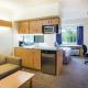 Microtel Inn & Suites by Wyndham Plattsburgh Платтсбург - Фото 7