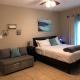 The Comfi Coral - Large 1 Bedroom Studio A Baytown - Photo 2
