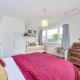 Sunny & Cozy Home near Western Springs, Окленд - Фото 9