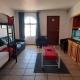 Oom Piet Accommodation Gansbaai - Photo 9