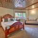 Lake Arrowhead Cabin with Deck and Stunning Mtn Views!, San Bernardino (foto 9)