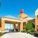 Ramada by Wyndham San Antonio Near SeaWorld - Lackland AFB, San Antonio - Photo 2