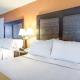 Quality Inn Creekside - Downtown Gatlinburg Гатлинберг - Фото 5