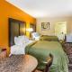 Quality Inn Creekside - Downtown Gatlinburg Гатлинберг - Фото 10