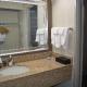 Orangewood Inn & Suites Kansas City Airport, Kansas City - Foto 3