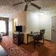 La Quinta Inn & Suites by Wyndham Memphis I-240, Memphis (photo 7)