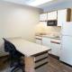 Extended Stay America Suites - Indianapolis - West 86th St - Photo 10