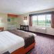 AmericInn by Wyndham Shakopee Near Canterbury Park - Foto 4