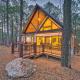 Modern Cabin with Hot Tub 1 Mi from Hochatown! Broken Bow - Foto 3