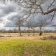 Rustic Rockdale Home on 100 Acres Near City Park!, Rockdale (fotografie 2)