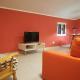Big relax apartment with swimming pool and a peaceful garden in a private villa, Sestu (photo 3)
