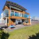 Ocean Escape - Omaha Holiday Home