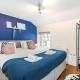 Town Center Apartment with 55” Smart TV+Netflix, Andover (fotografie 9)