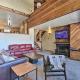 Warm Townhome w/ Sauna at Angel Fire Ski Lift