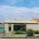 P004 - Casa com 3 dormitórios, churrasqueira e apenas 150m da praia, Taniguá